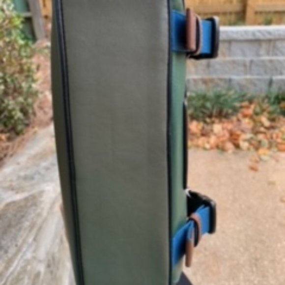 Coach League Messenger/Courier Bag - Picture 6 of 12